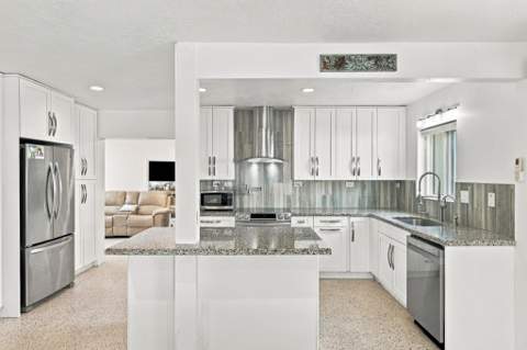 245 SW 5th Street, Dania Beach FL - photo 8 of 30