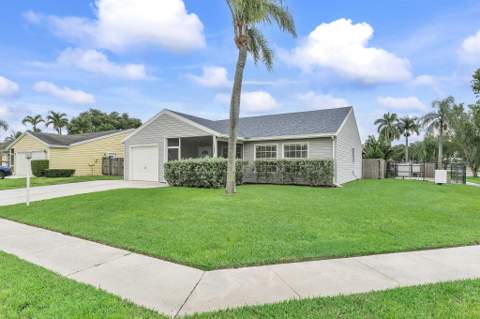 7803 Elwood Drive, Greenacres FL - photo 17 of 23