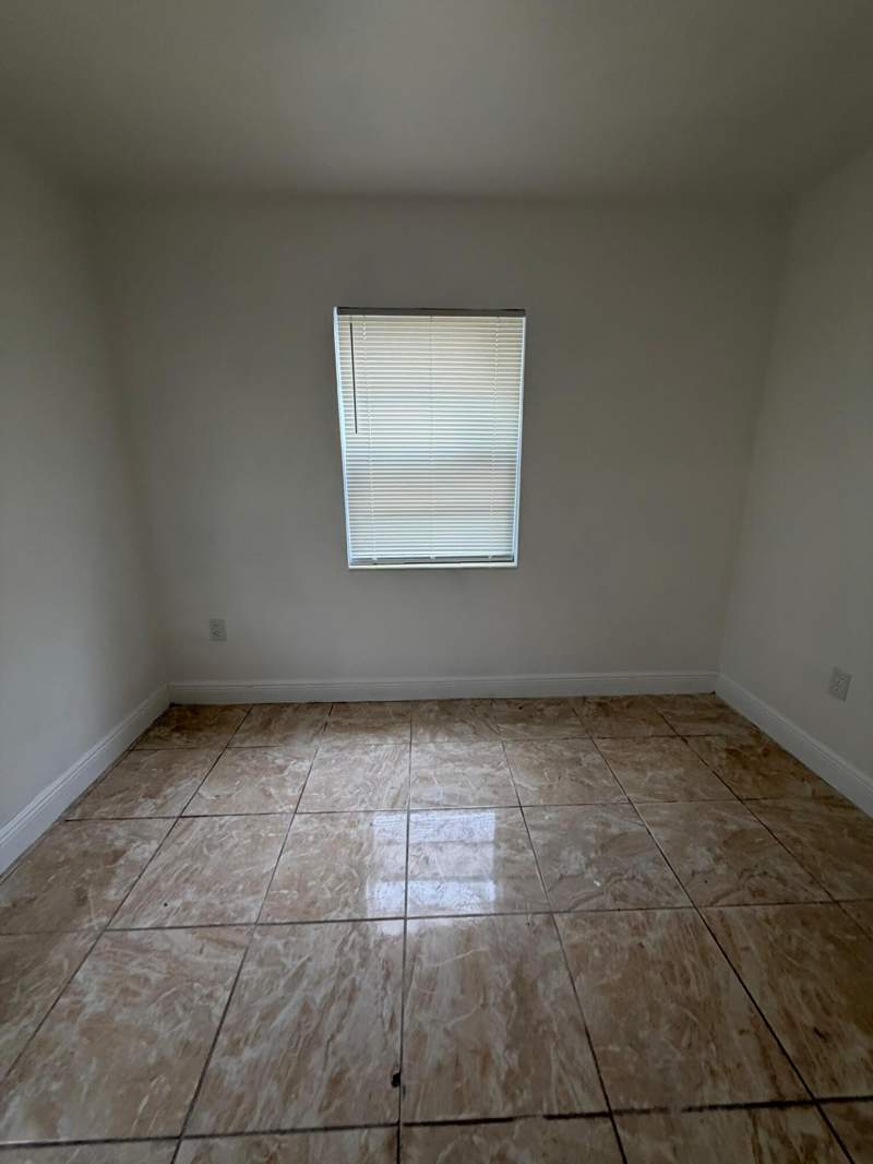 4 bedroom Single Family Residence at 3451 NW 6th Street, New Browardale, Lauderhill — photo 5
