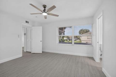 11 Amherst Court #D, Royal Palm Beach FL - photo 17 of 24