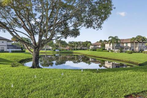 11 Amherst Court #D, Royal Palm Beach FL - photo 24 of 24