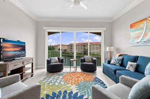 17 Harbour Isle Drive #Unit 304, Fort Pierce FL - photo 13 of 47