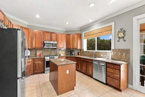 217 Lone Pine Drive, Palm Beach Gardens FL - photo 20 of 45