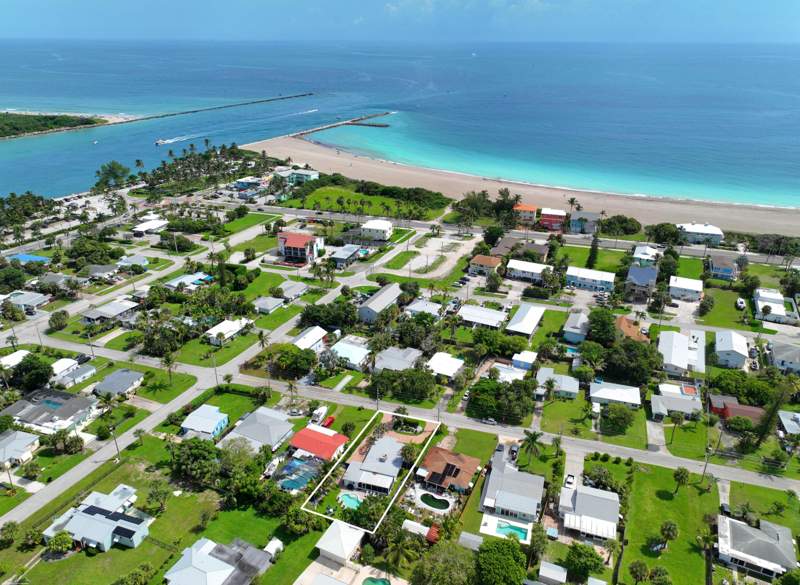 4 bedroom Single Family Residence at 307 Granada Street, Fort Pierce Subdivision, Fort Pierce — photo 4