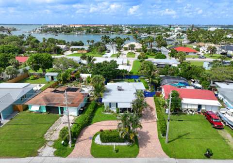 307 Granada Street, Fort Pierce FL - photo 10 of 72