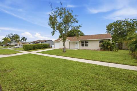 5141 Saint John Avenue, Boynton Beach FL - photo 6 of 43