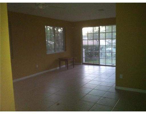 3 bedroom Condominium at 6282 S Military Trail #701, Pine Key Reserve Condo, Lake Worth — photo 3
