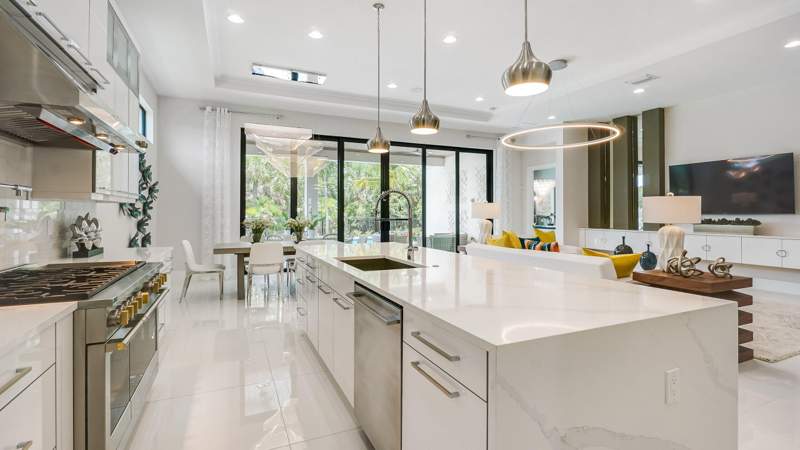 5 bedroom Single Family Residence at 13306 Artisan Circle, Artistry Palm Beach, Palm Beach Gardens — photo 4