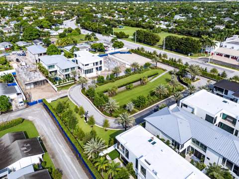 300 Grove Place, Delray Beach FL - photo 17 of 24