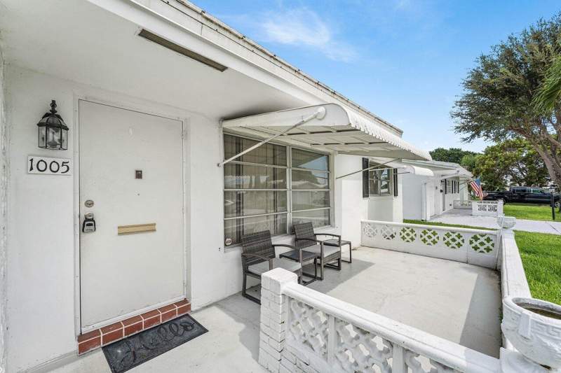 2 bedroom Single Family Residence at 1005 Siesta Avenue, Palm Beach Leisureville Replat, Boynton Beach — photo 4
