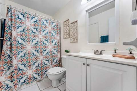 1005 Siesta Avenue, Boynton Beach FL - photo 18 of 36