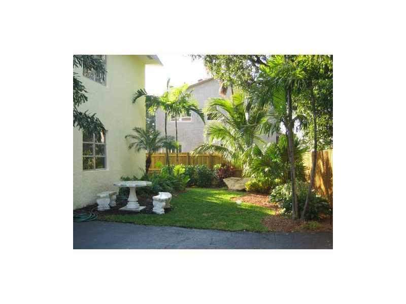 1 bedroom Condominium at 3421 NE 15th Avenue, Finn Court Condo, Oakland Park — photo 2