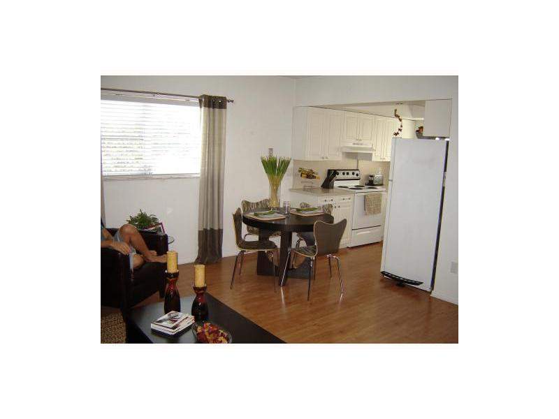 1 bedroom Condominium at 3421 NE 15th Avenue, Finn Court Condo, Oakland Park — photo 4