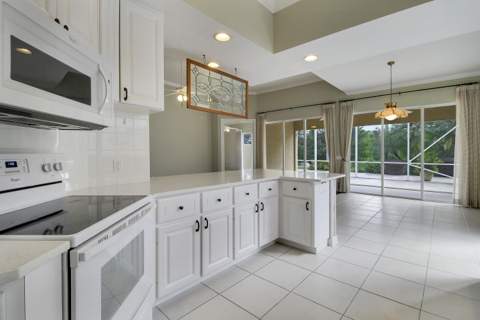 4718 Dovehill Drive, Palm Beach Gardens FL - photo 13 of 58