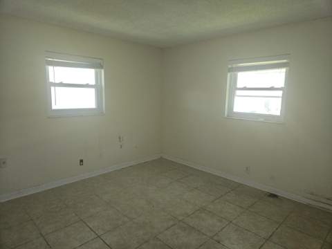 1598 SW 13th Terrace, Boynton Beach FL - photo 6 of 13