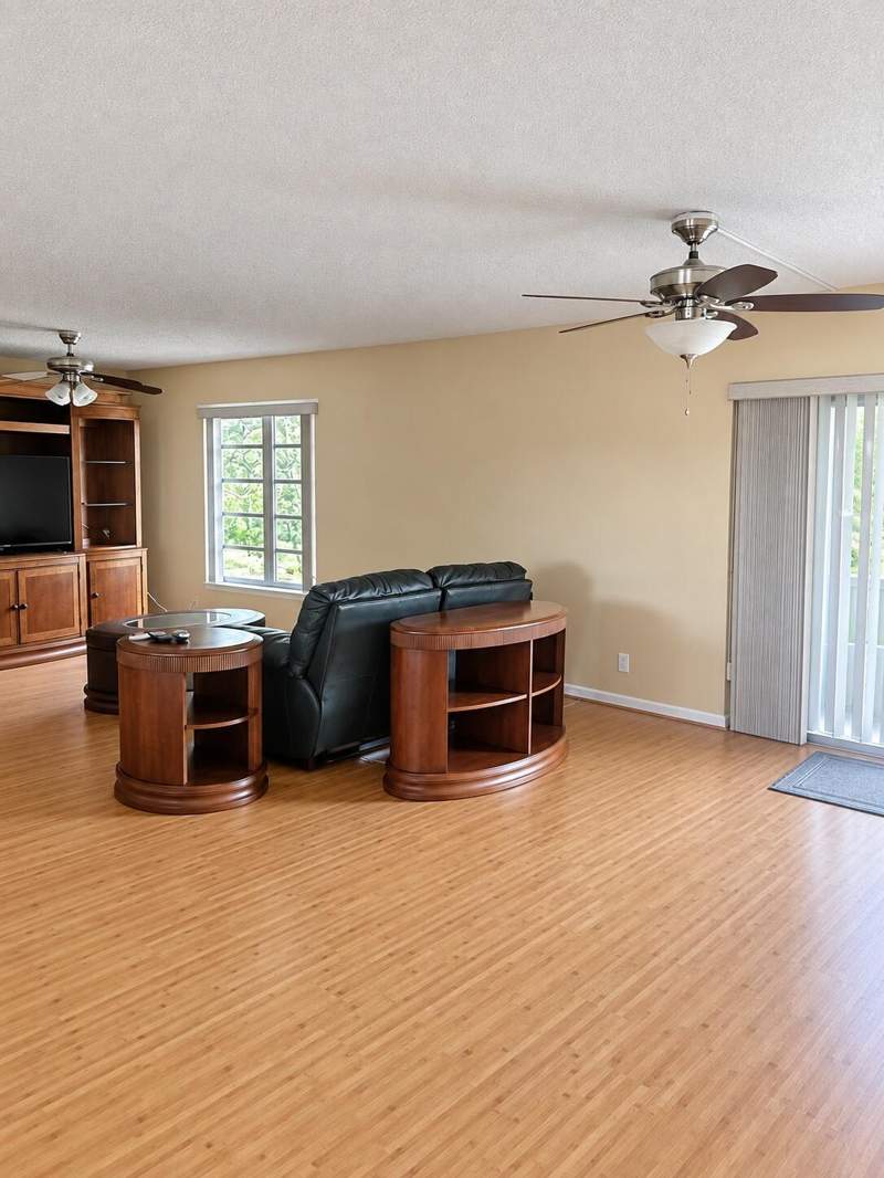 3 bedroom Condominium at 271 S Hollybrook Drive #304, Hollybrook Golf And, Pembroke Pines — photo 3