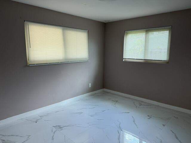 4 bedroom Single Family Residence at 4461 SW 34th Drive, Avon Isles, Dania Beach — photo 4