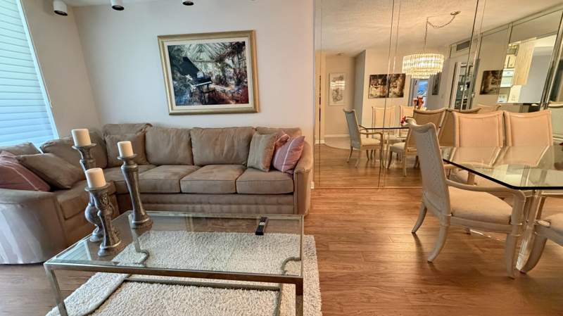 2 bedroom Condominium at 6865 Huntington Lane #203, Huntington Lakes Sec Two Condos, Delray Beach — photo 3