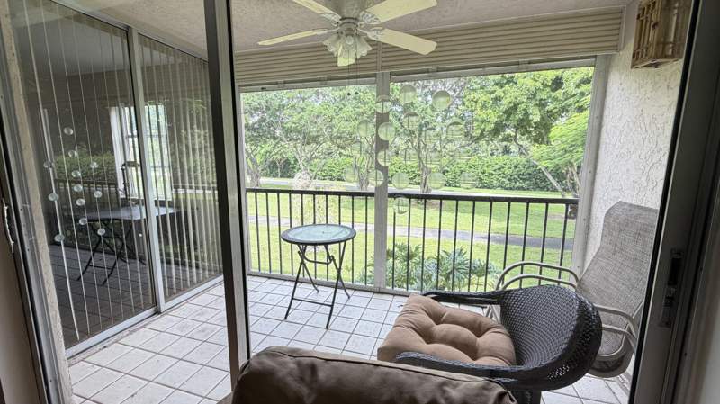 2 bedroom Condominium at 6865 Huntington Lane #203, Huntington Lakes Sec Two Condos, Delray Beach — photo 5
