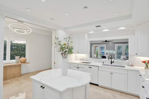 210 Hendricks Isle, Fort Lauderdale FL - photo 7 of 73