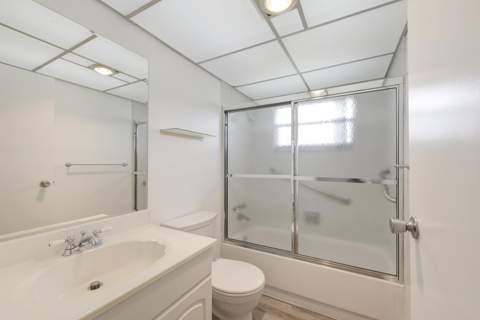 189 Valencia H, Delray Beach FL - photo 14 of 19