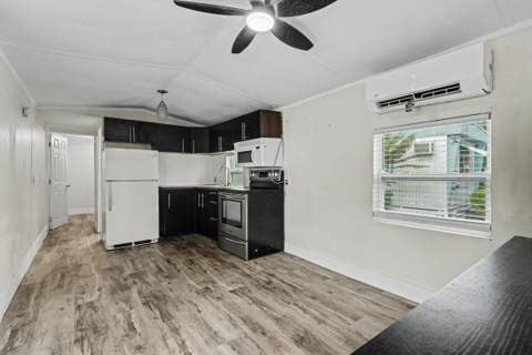 2776 NW 29th Place, Oakland Park FL - photo 9 of 28