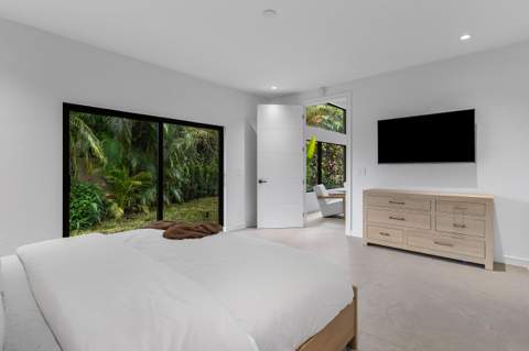 745 Saint Albans Drive, Boca Raton FL - photo 19 of 48