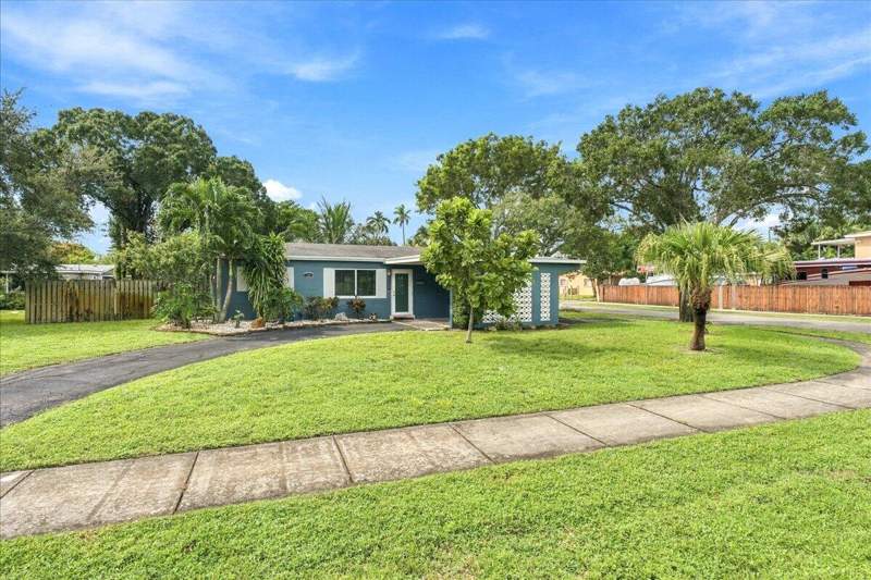3 bedroom Single Family Residence at 3366 SW 16th Court, Riverland Village Sec One, Fort Lauderdale — photo 5