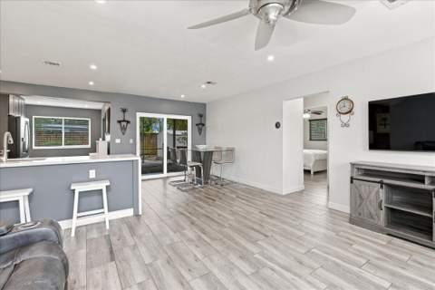 3366 SW 16th Court, Fort Lauderdale FL - photo 13 of 40