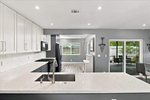 3366 SW 16th Court, Fort Lauderdale FL - photo 8 of 40