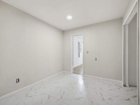 711 NW Riverside Drive, Port St. Lucie FL - photo 18 of 27