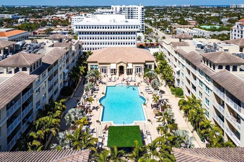 2 bedroom Condominium at 99 SE Mizner Boulevard #Ph37, Palmetto Place, Boca Raton — photo 2