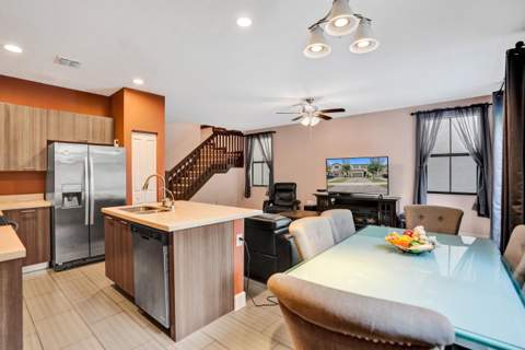 4619 NW 59th Street, Tamarac FL - photo 10 of 53
