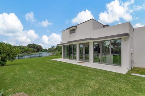 10385 Avenida Del Rio, Delray Beach FL - photo 15 of 55