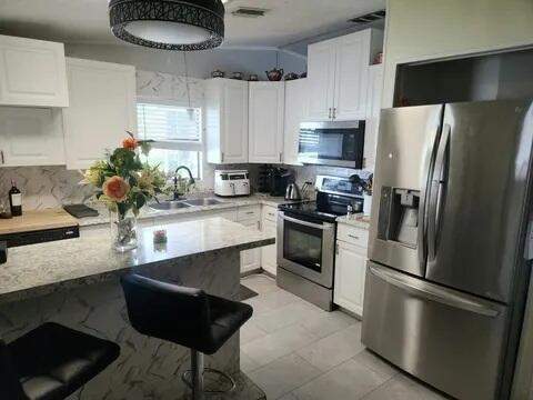 2 bedroom Mobile Home at 4748 SE Balsawood Terrace, Palmlake Gardens & Estates, Stuart — photo 3