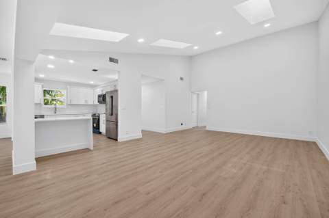 200 SW 29th Avenue, Delray Beach FL - photo 13 of 28