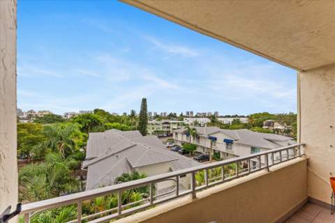 900 NE 18th Avenue #406, Fort Lauderdale FL - photo 16 of 25