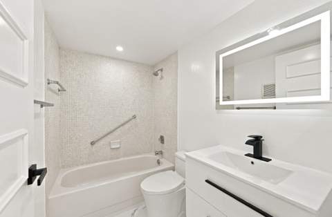 541 Burgundy L #541, Delray Beach FL - photo 10 of 16