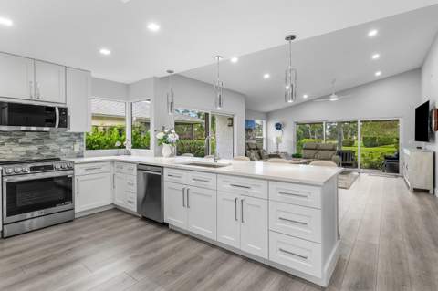 13320 Touchstone Court, Palm Beach Gardens FL - photo 6 of 32