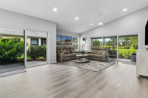13320 Touchstone Court, Palm Beach Gardens FL - photo 10 of 32
