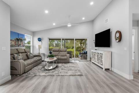 13320 Touchstone Court, Palm Beach Gardens FL - photo 11 of 32