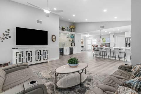13320 Touchstone Court, Palm Beach Gardens FL - photo 9 of 32