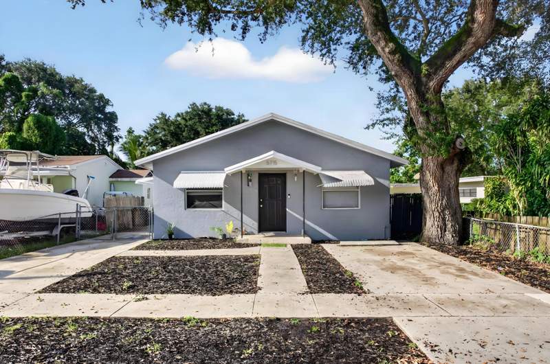 3 bedroom Single Family Residence at 5715 Garfield Street, Hollywood Beach Heights Sec, Hollywood — photo 2