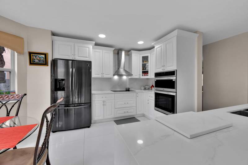 5 bedroom Single Family Residence at 7308 N Nautica Way, Spinnaker Bay At Lake Charleston, Lake Worth — photo 4