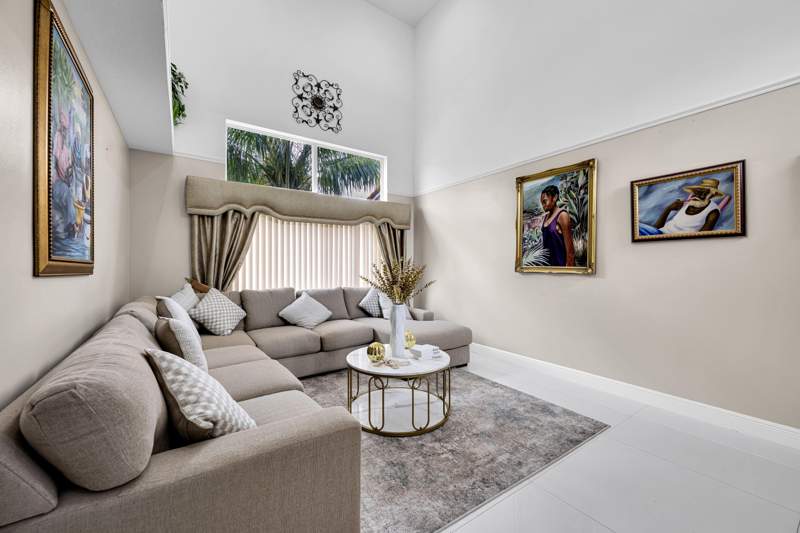 5 bedroom Single Family Residence at 7308 N Nautica Way, Spinnaker Bay At Lake Charleston, Lake Worth — photo 3