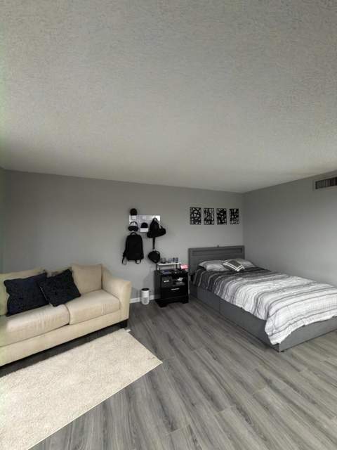 632 Springdale Circle, Palm Springs FL - photo 18 of 21