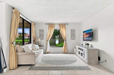 8609 Boca Glades Boulevard #A, Boca Raton FL - photo 6 of 39