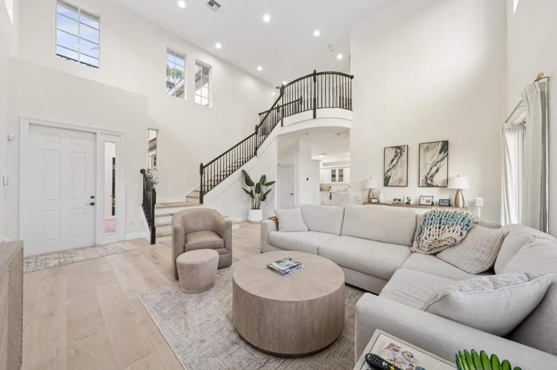4 bedroom Single Family Residence at 844 Madison Court, Evergrene Pcd 8, Palm Beach Gardens — photo 4