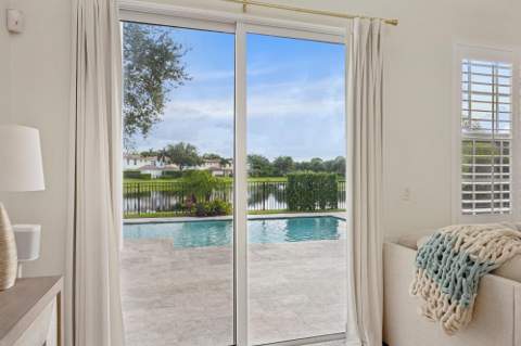 844 Madison Court, Palm Beach Gardens FL - photo 6 of 47