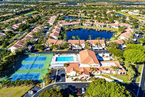 14388 Emerald Lake Drive #3, Delray Beach FL - photo 24 of 35